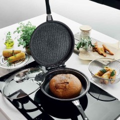 Tognana Sphera Die Cast Round Oven With Deep Double Pan And Accessories