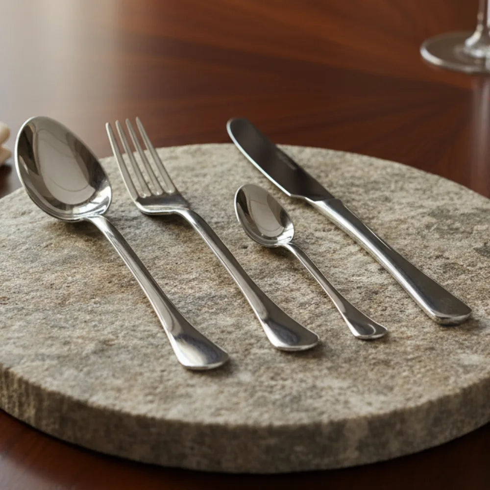 Zestaw Włoskich Sztućców obiadowych 24 elementy Boston Venosta - od  Scapol oficjalnego dysrtybutora marki Venosta  idealne na prezent