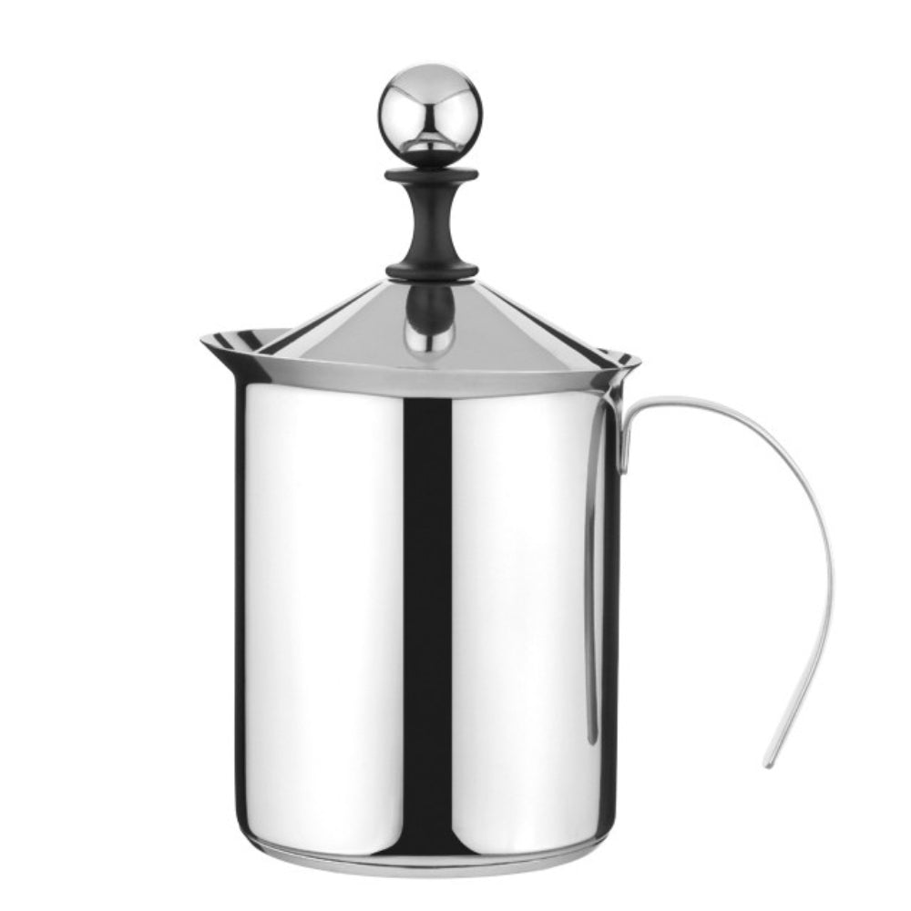 jest to Spieniacz do cappuccino ze stali nierdzewnej działający na indukcję w wysokim połysku, zaaranżuj zdjęcie produktowe