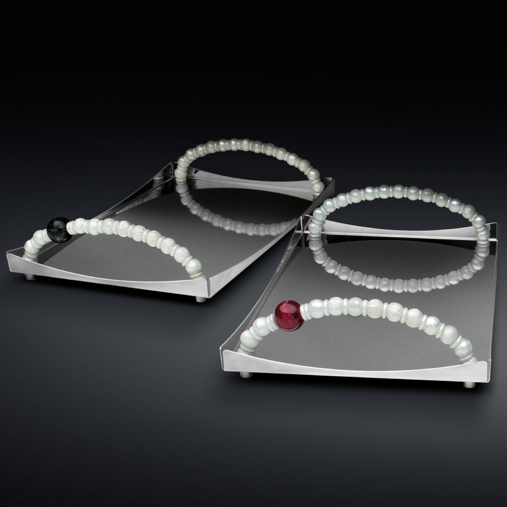 Taca nierdzewna z perłami Collier Giannini